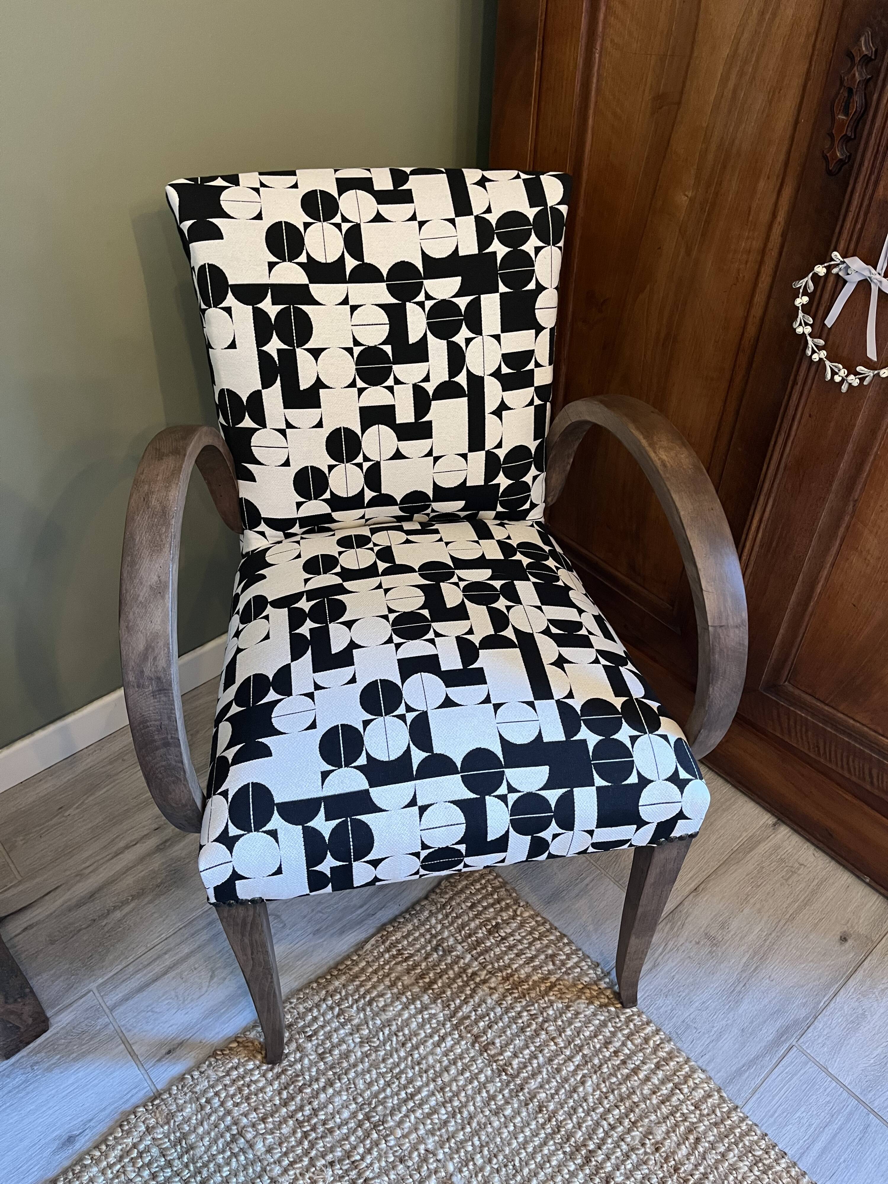 Bridge chair