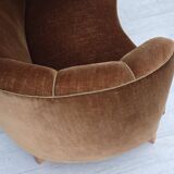 Canapé courbé danois 2 places des années 1960, en velours d'ameublement marron.