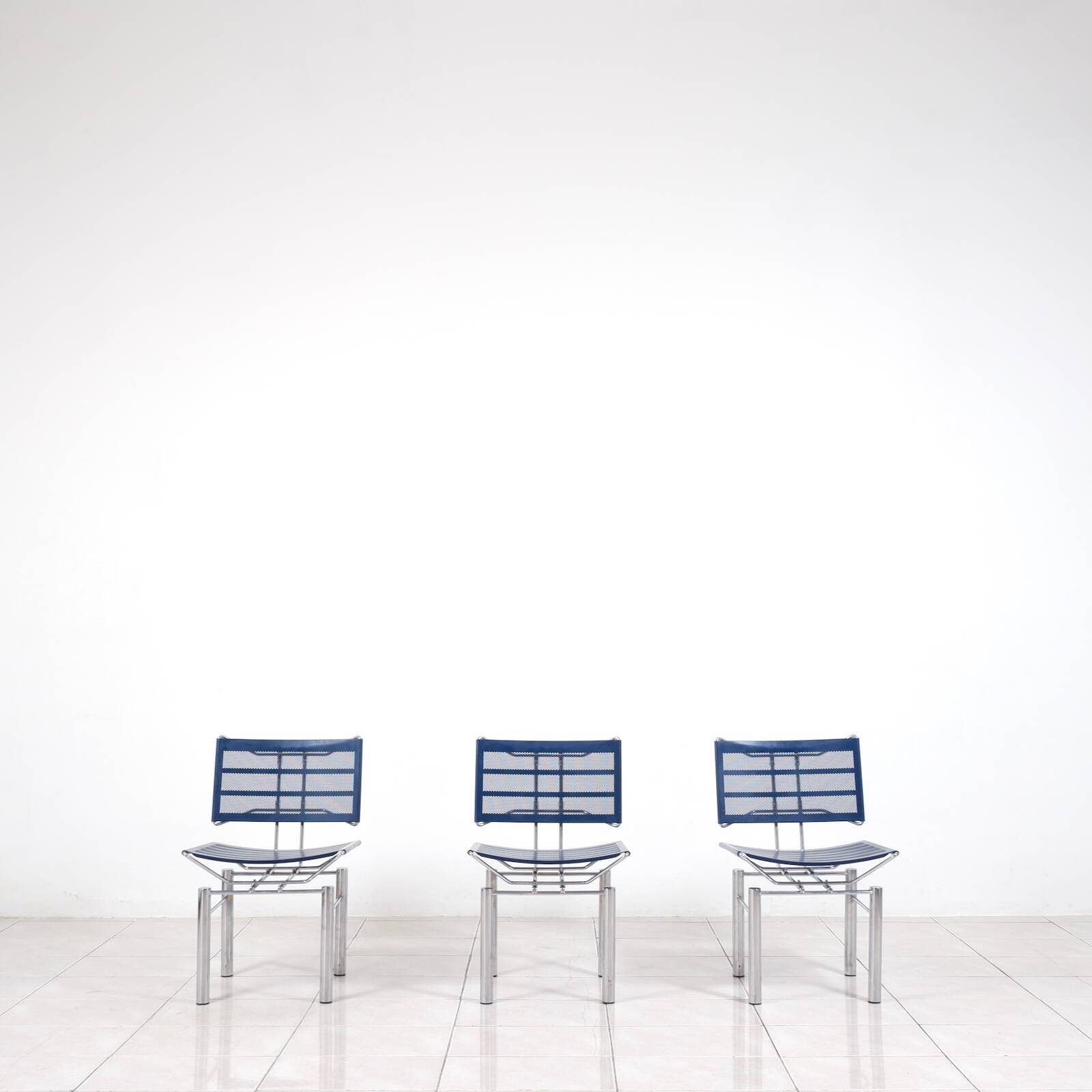 Set of 4 postmodern „8600“ chairs by Hans Ulrich Bitsch for Kusch & Co.
