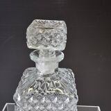 Very nice whisky or juice carafe in very good condition.