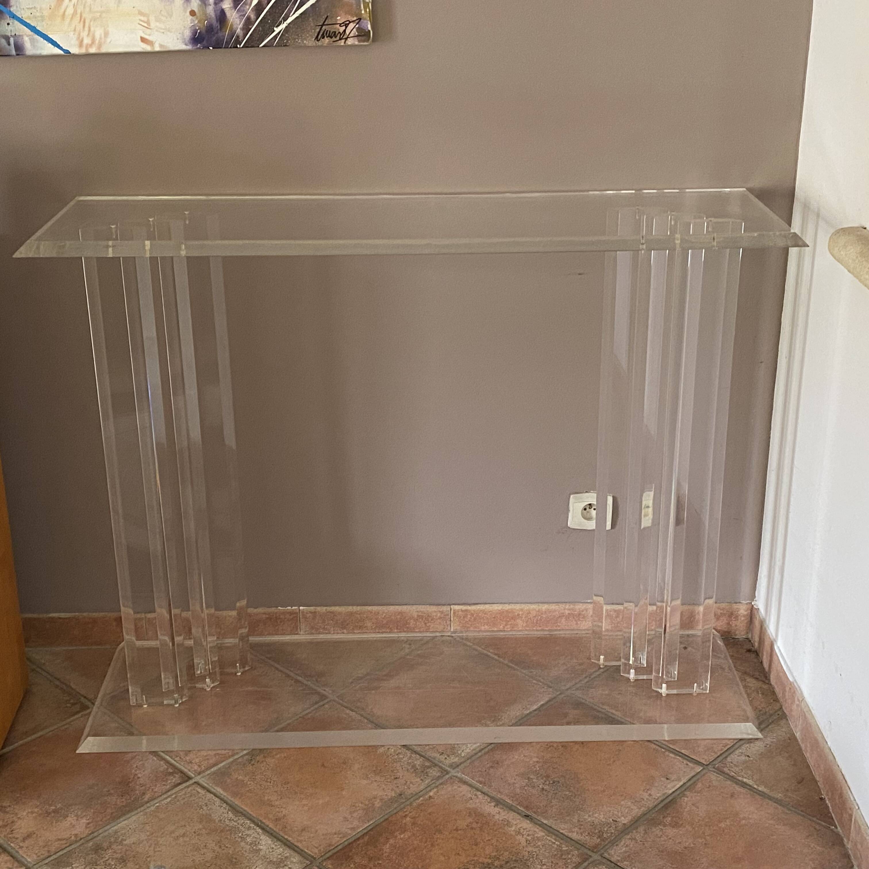 Console Cinétique Marais International. 1980. Plexiglas.