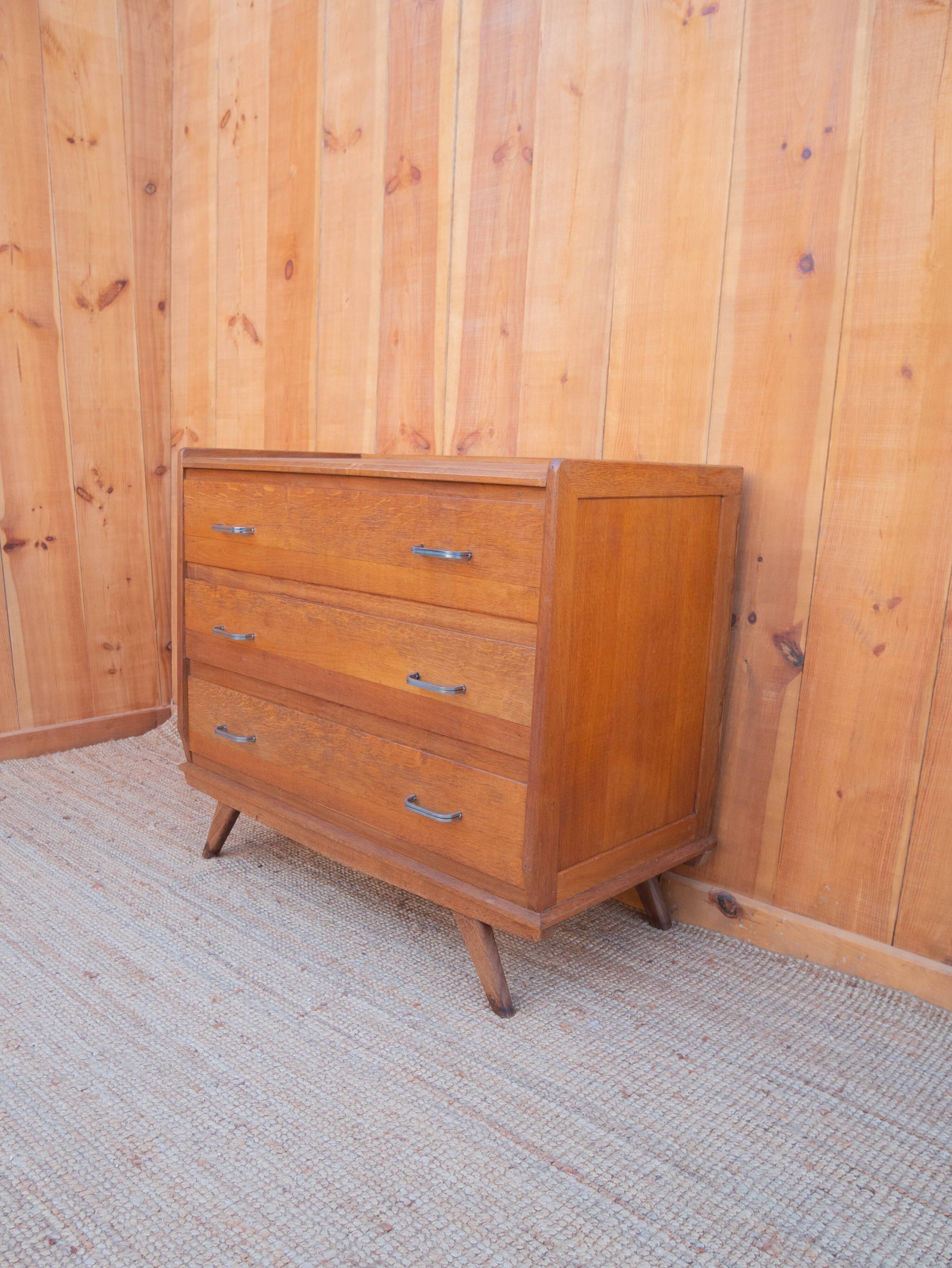 Compass feet chest of drawers