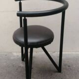 4 miss dorm chairs