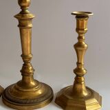 Ensemble de 3 bougeoirs en bronze et laiton XIXe siècle