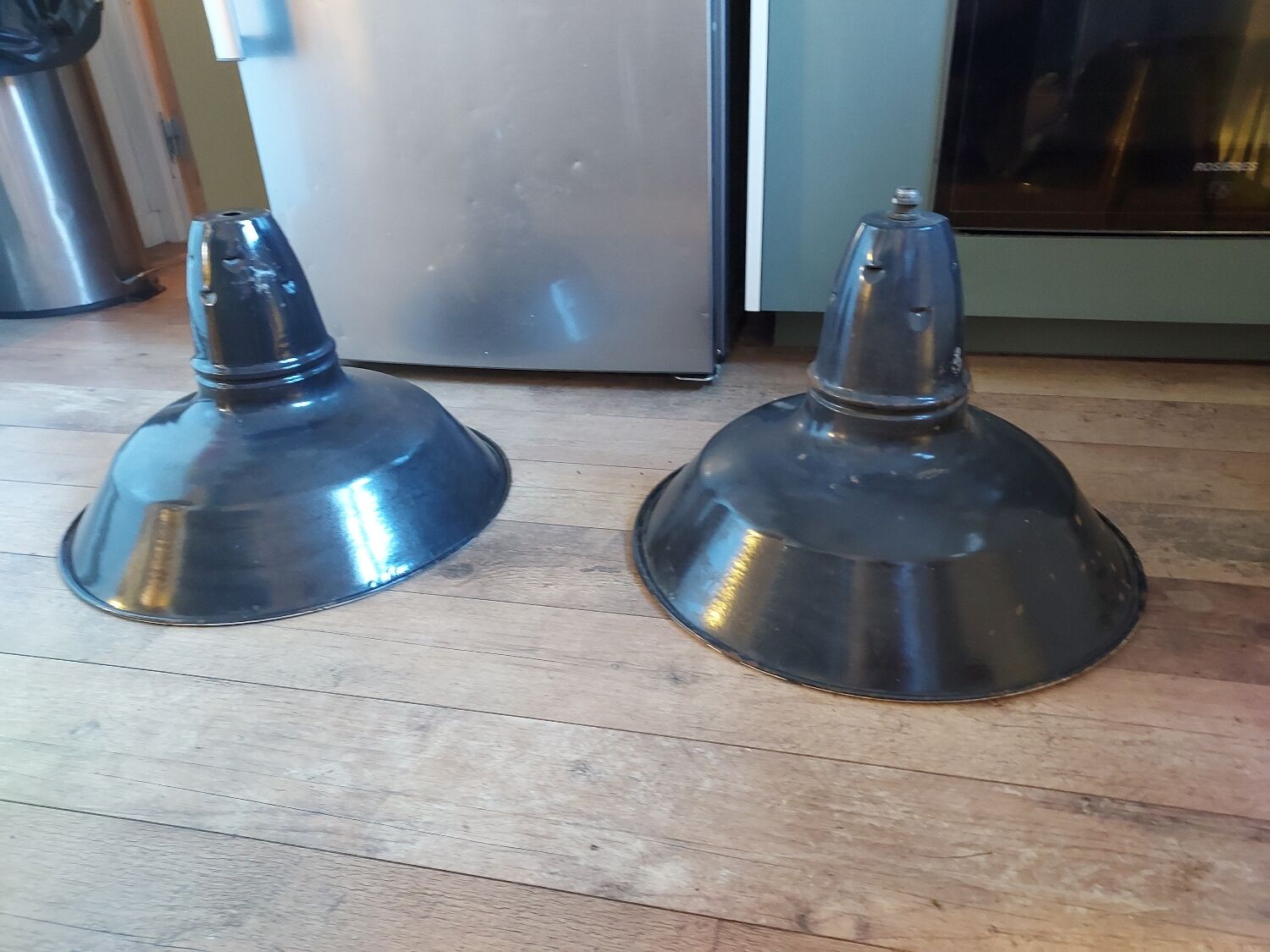 2 industrial suspensions