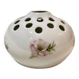 Pique fleurs en porcelaine de Limoges Claude Brachel.