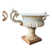 White Médicis vases