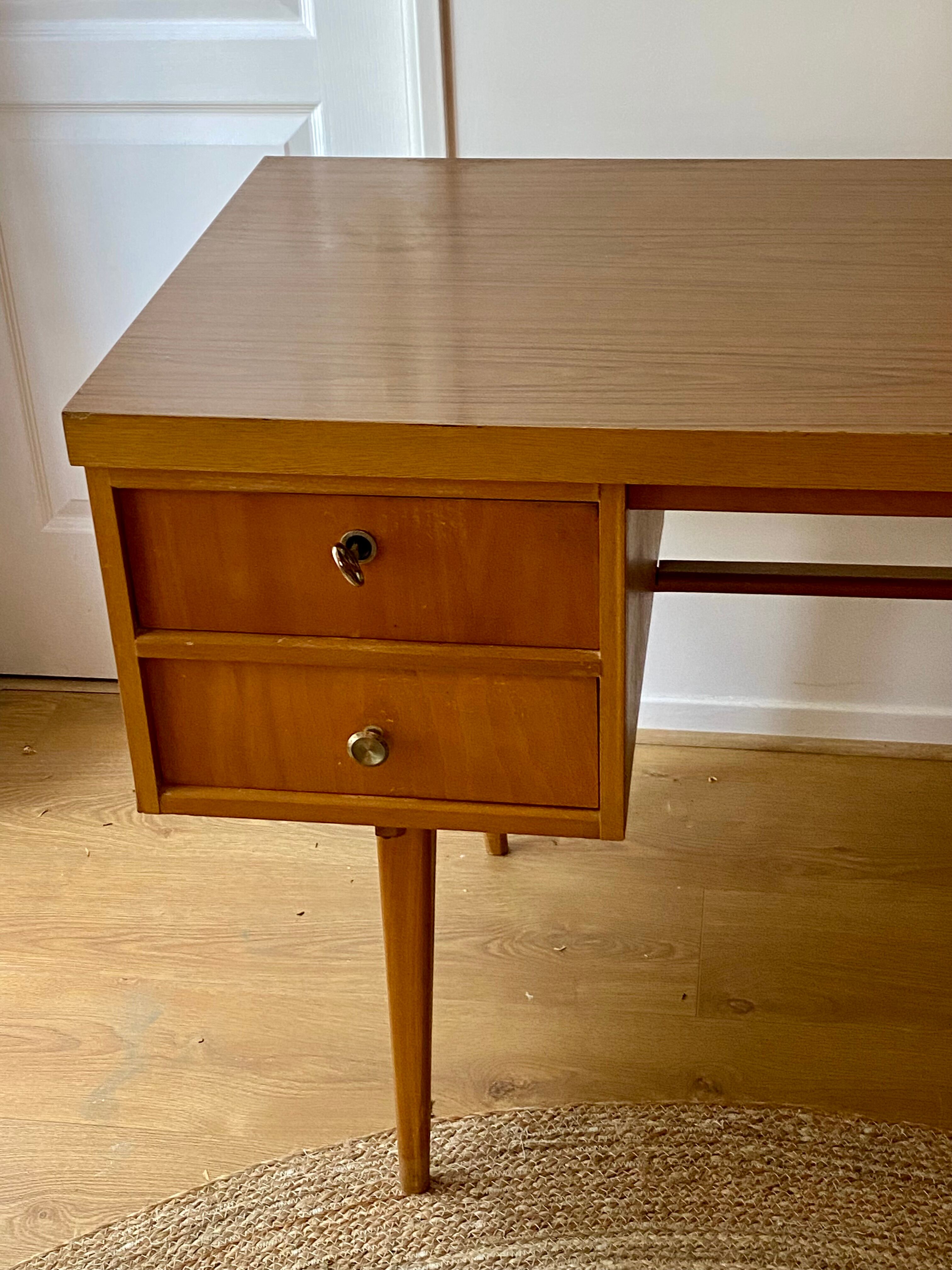 Desk feet compass 50s