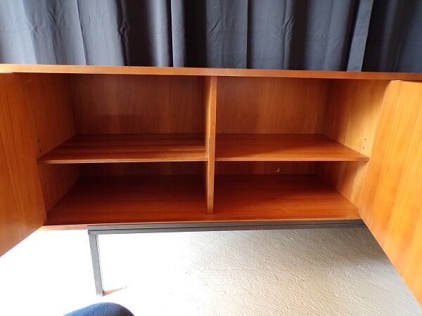 Sideboard year 60