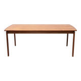 Mid-century teak coffee table by Ole Wanscher for Poul Jeppesens Møbelfabrik.