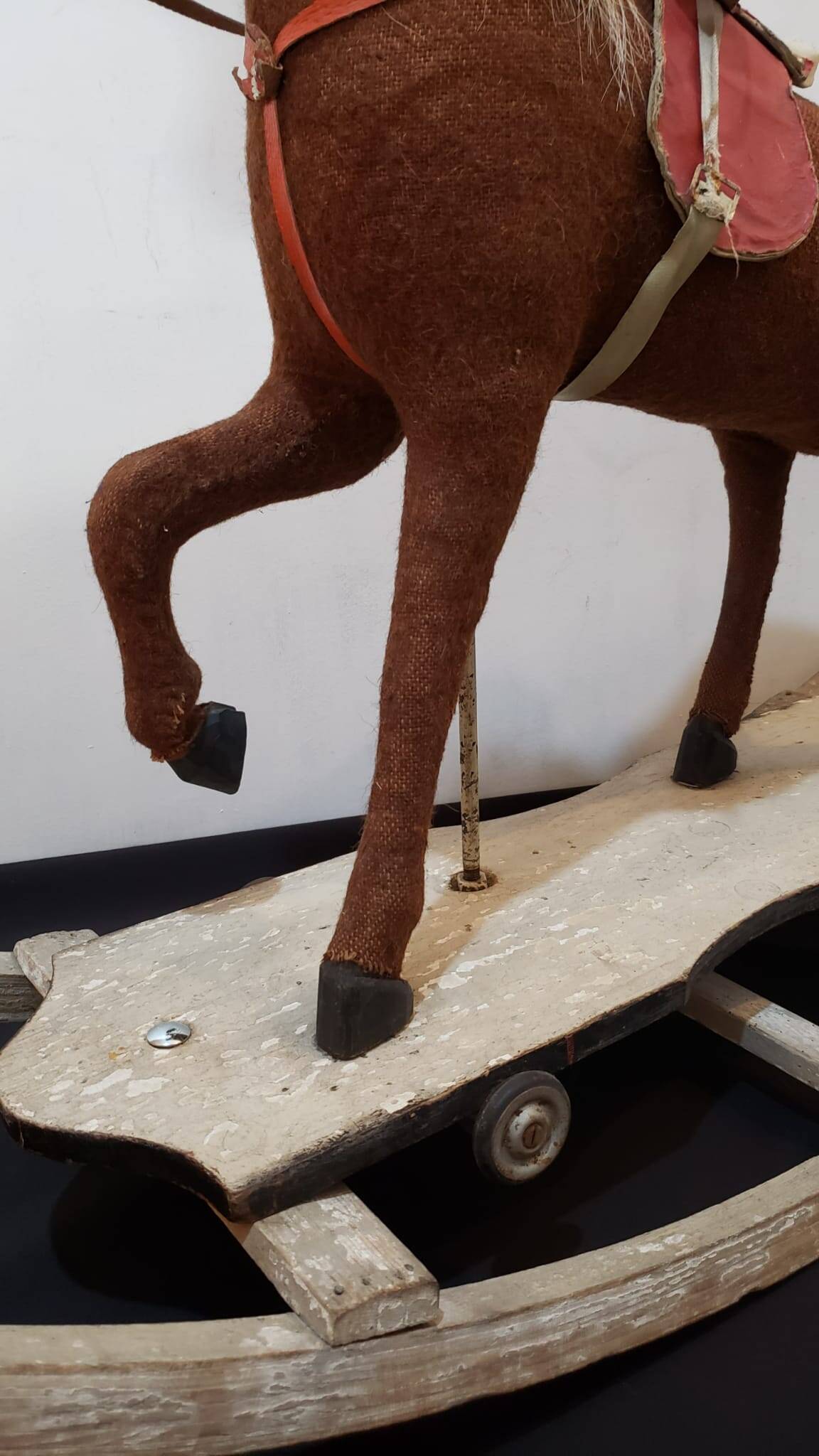 Rocking horse made of wood, fabric and natural horsehair, 1940-1950