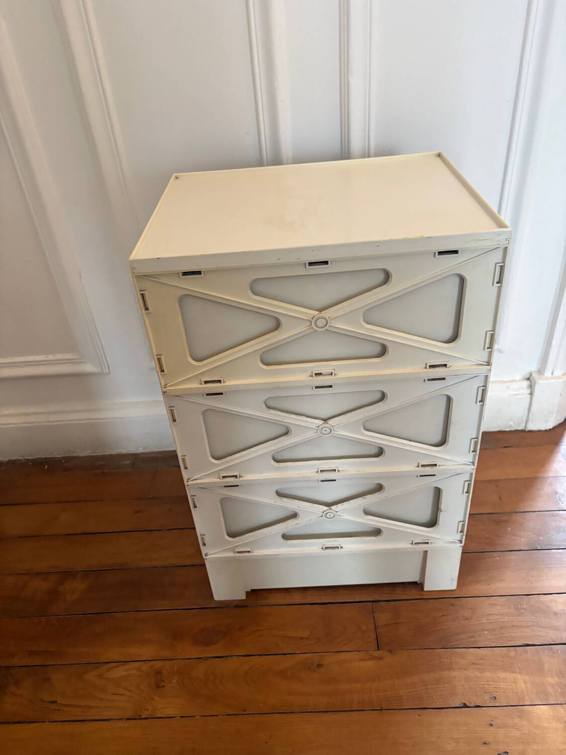 Bout de canapé ou bien table de chevet vintage 1970 Prisunic