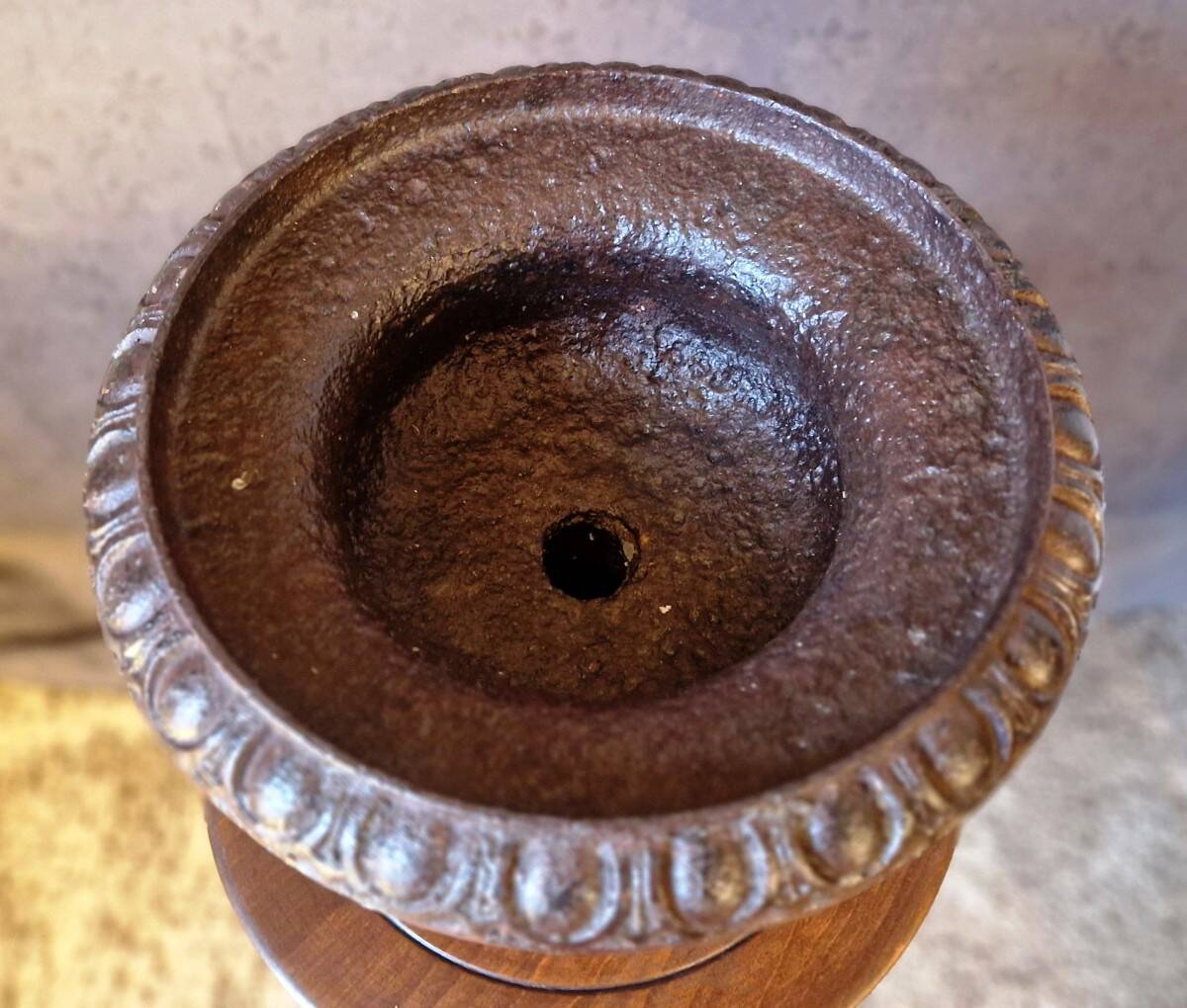 Medici basin in cast iron, 19th century