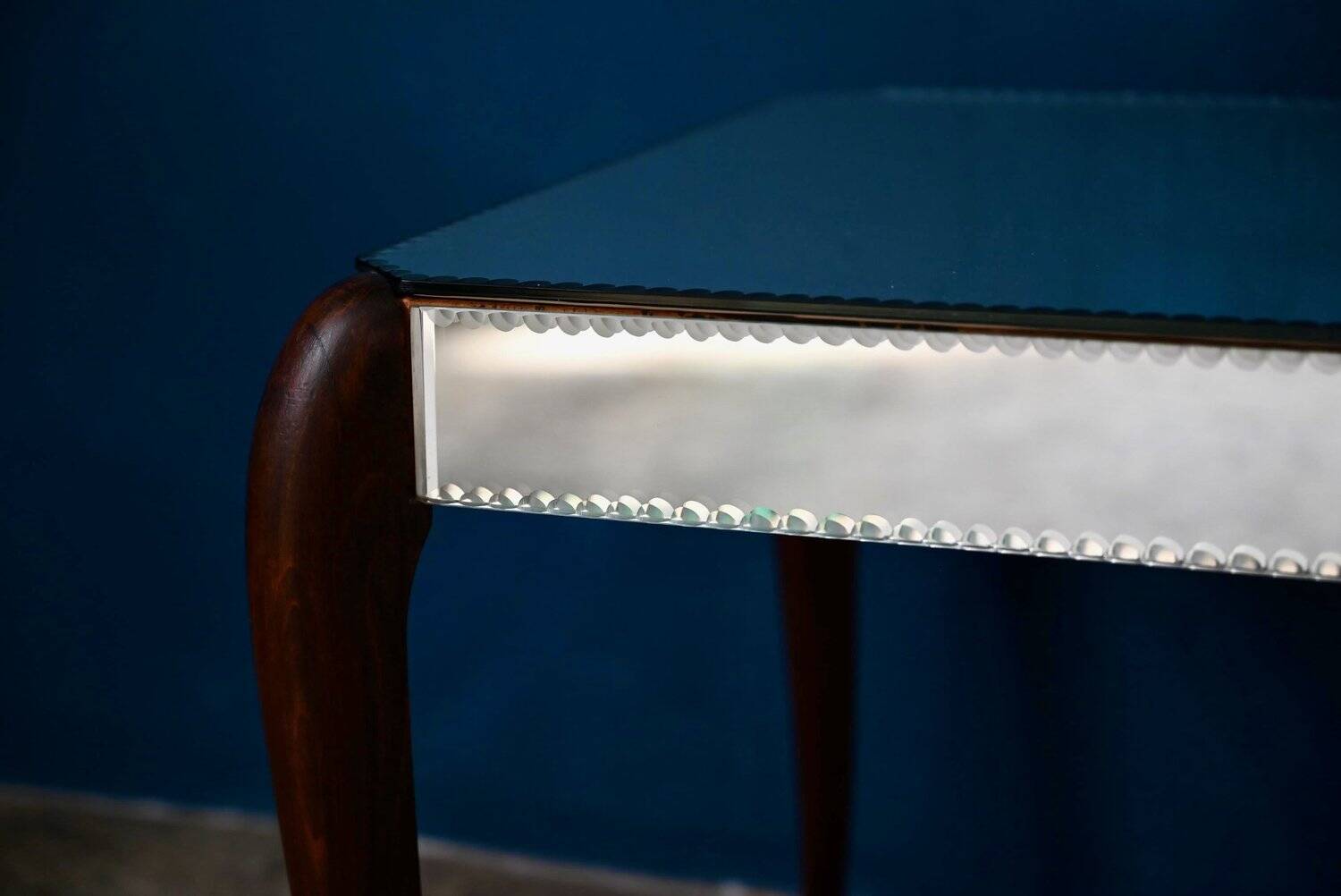 Art Deco coffee table with bevelled mirror from the 1940s, bohemian chic.
