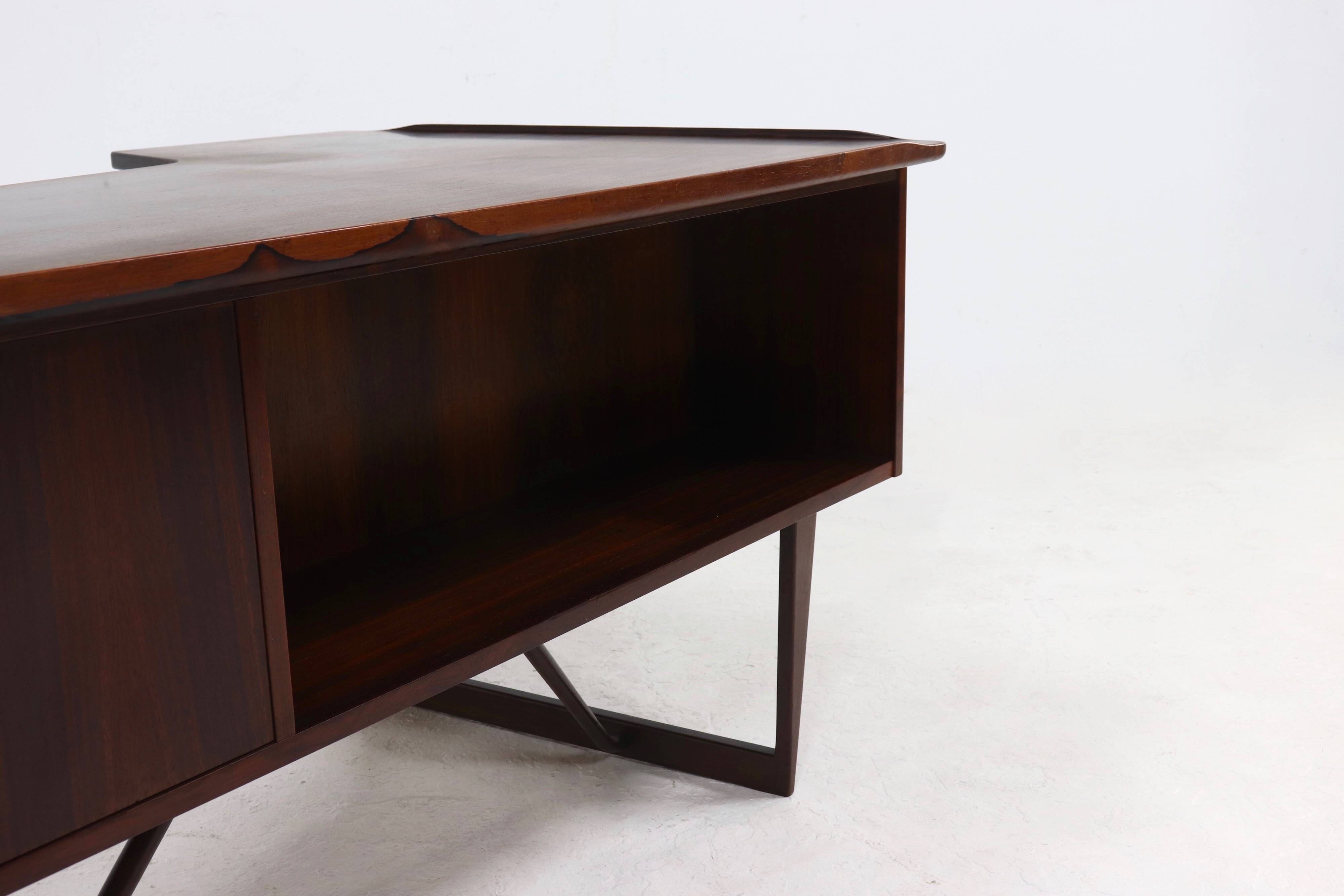 Rosewood Boomerang Desk by Peter Løvig Nielsen for Hedensted Møbelfabrik Denmark 1950s