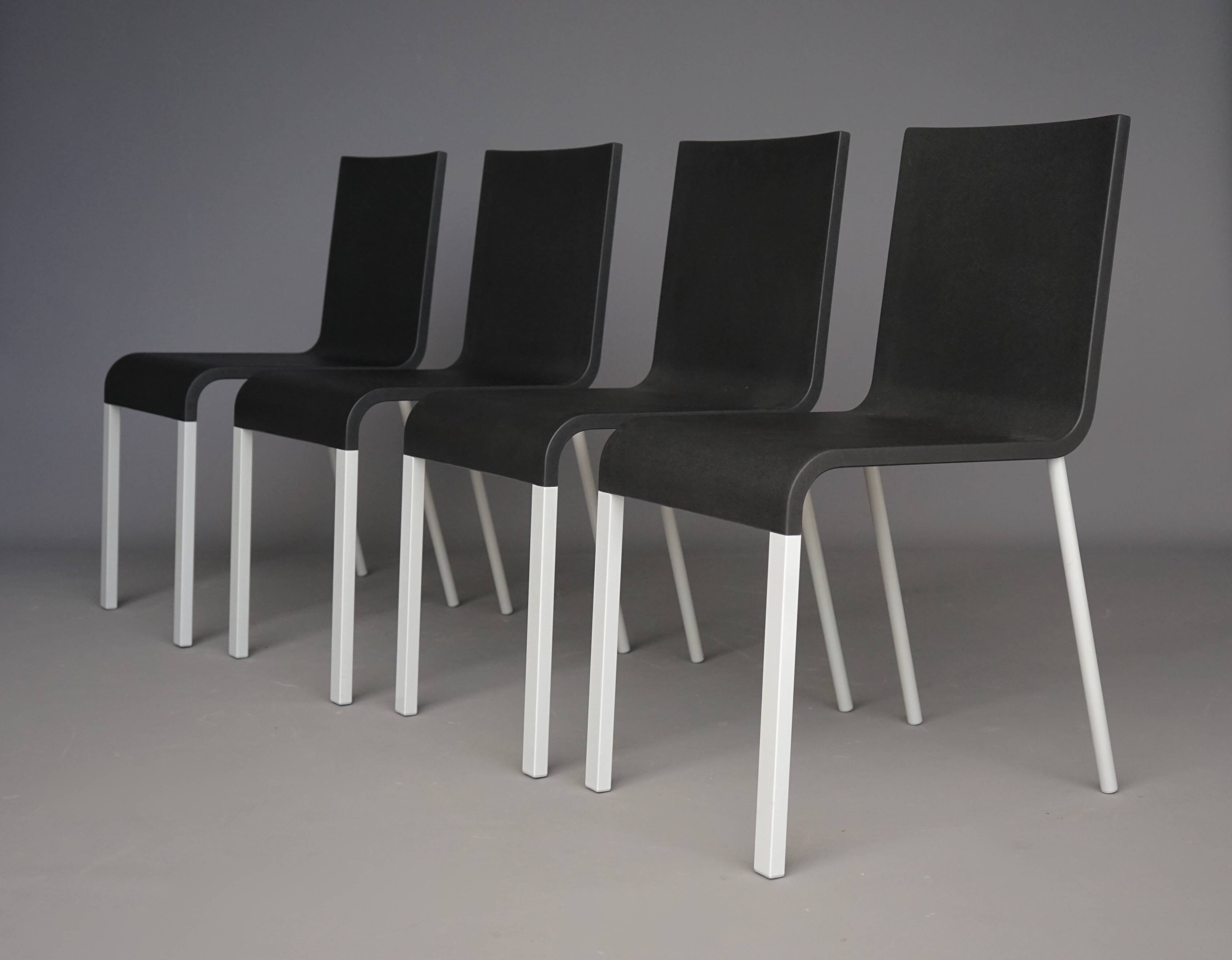 03 Chaises de salle à manger de Maarten van Severen pour Vitra. Lot de 4