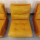 Suite de 3 chauffeuses Roche Bobois vintage en cuir jaune moutarde années 70