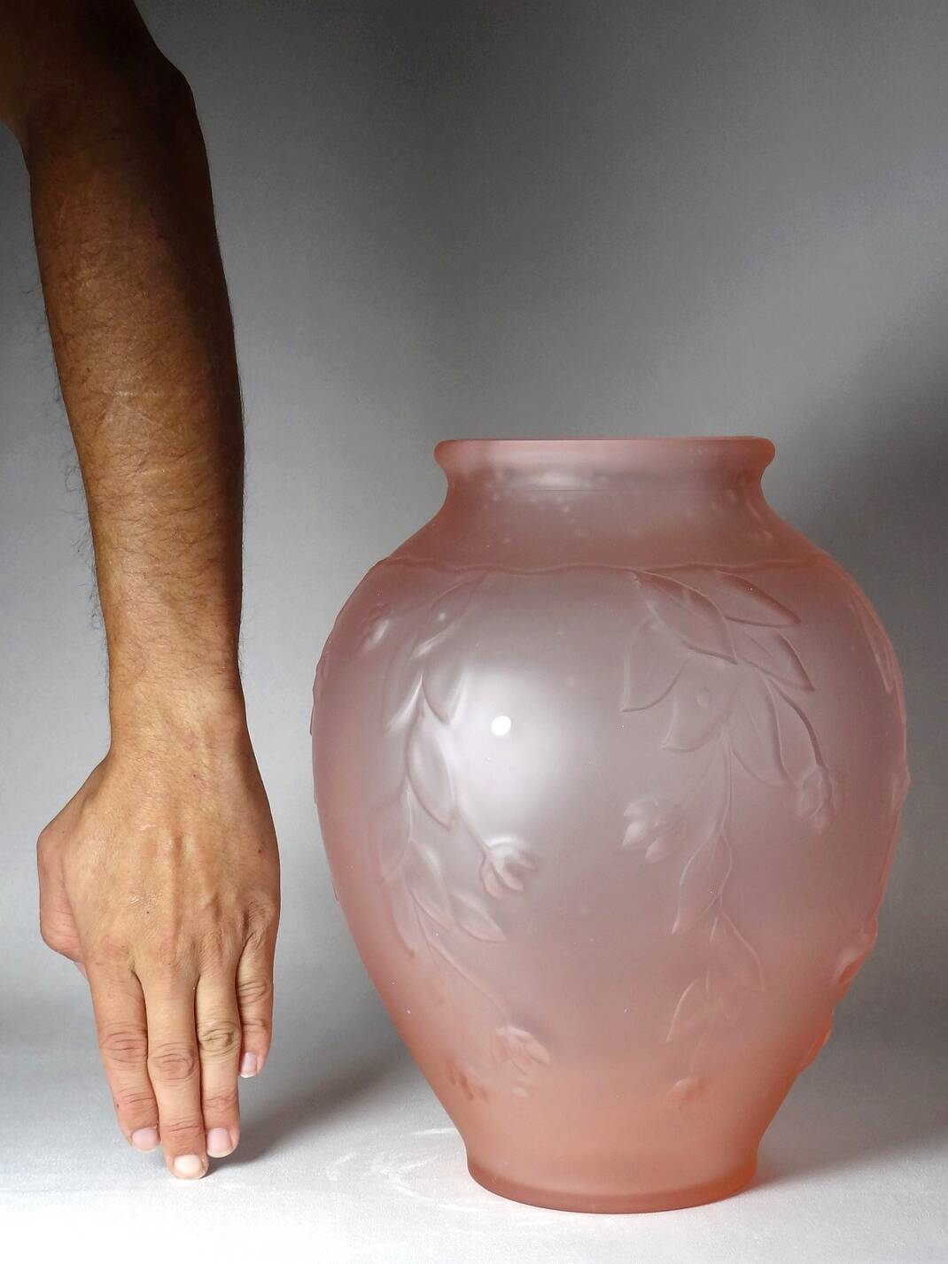 Large art deco style vase in molded/pressed pink glass paste