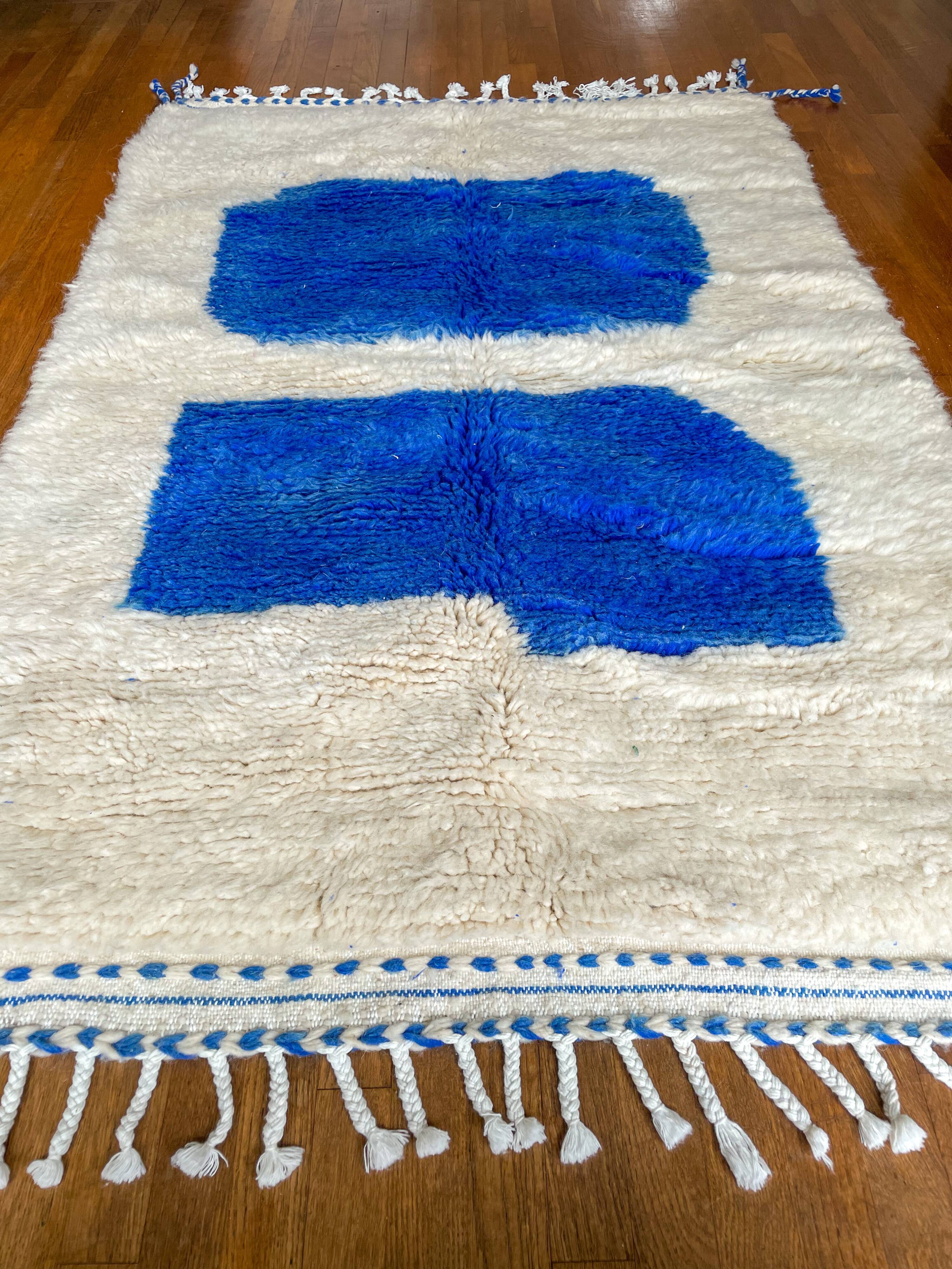 Moroccan Berber carpet white and blue modern Majorelle