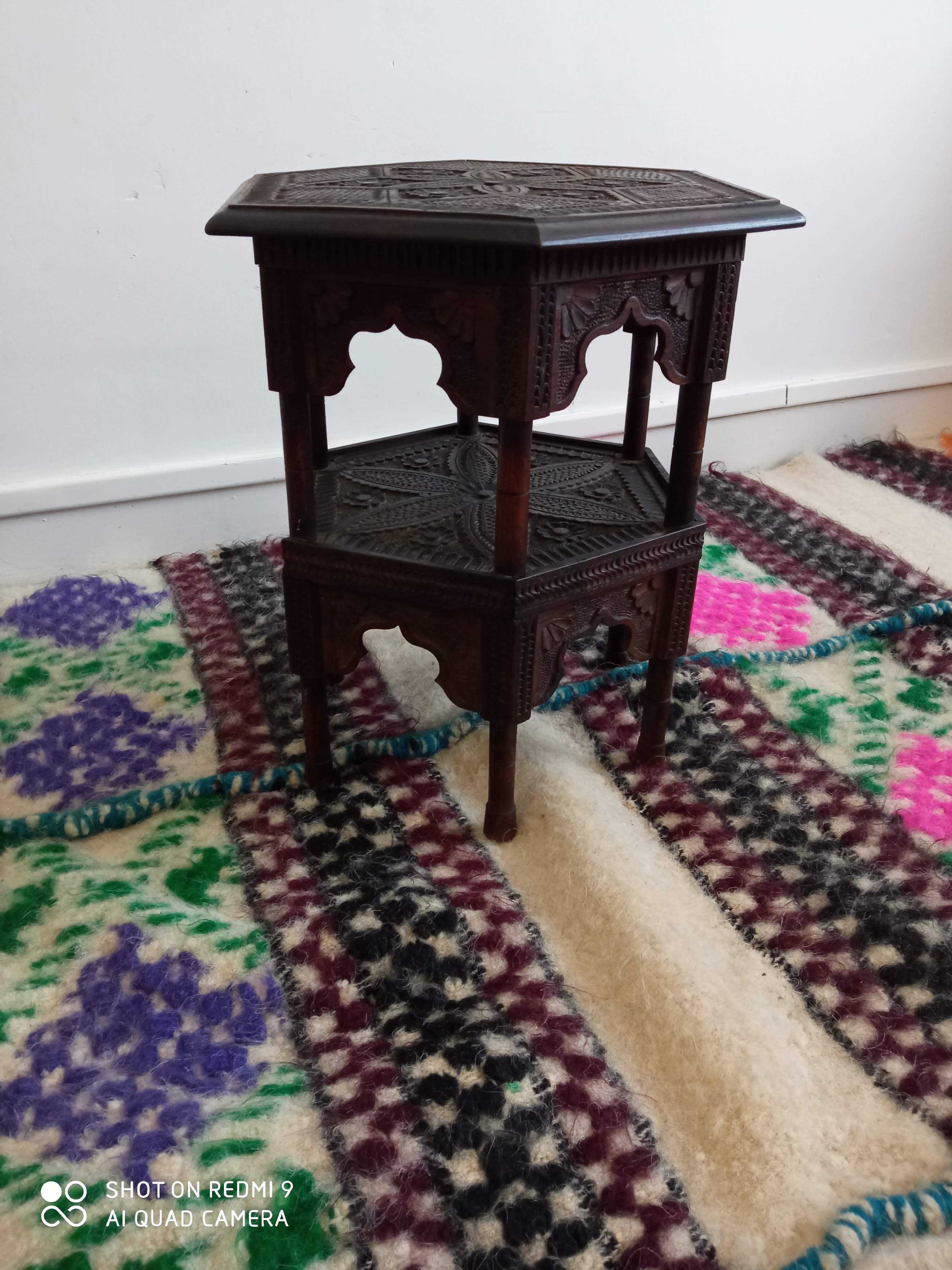 Indian sofa tips carved wood 1950