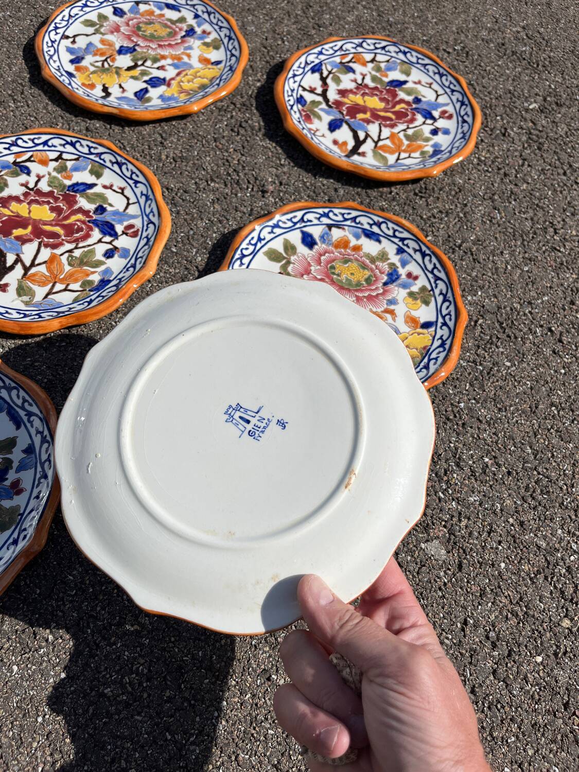 Set of 6 Gien earthenware dessert plates with peony decor