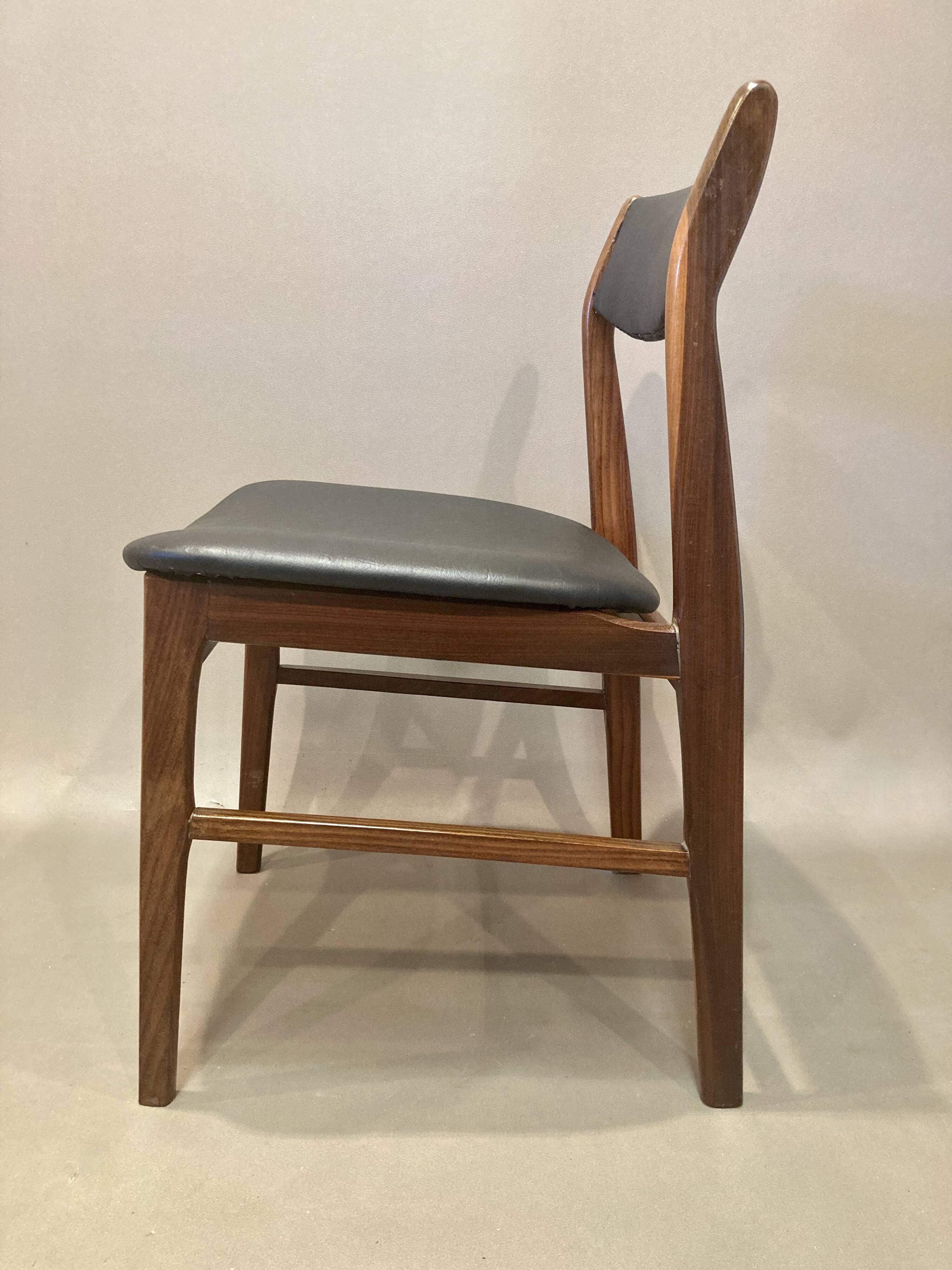 Set of 4 "Scandinavian design" chairs 1950