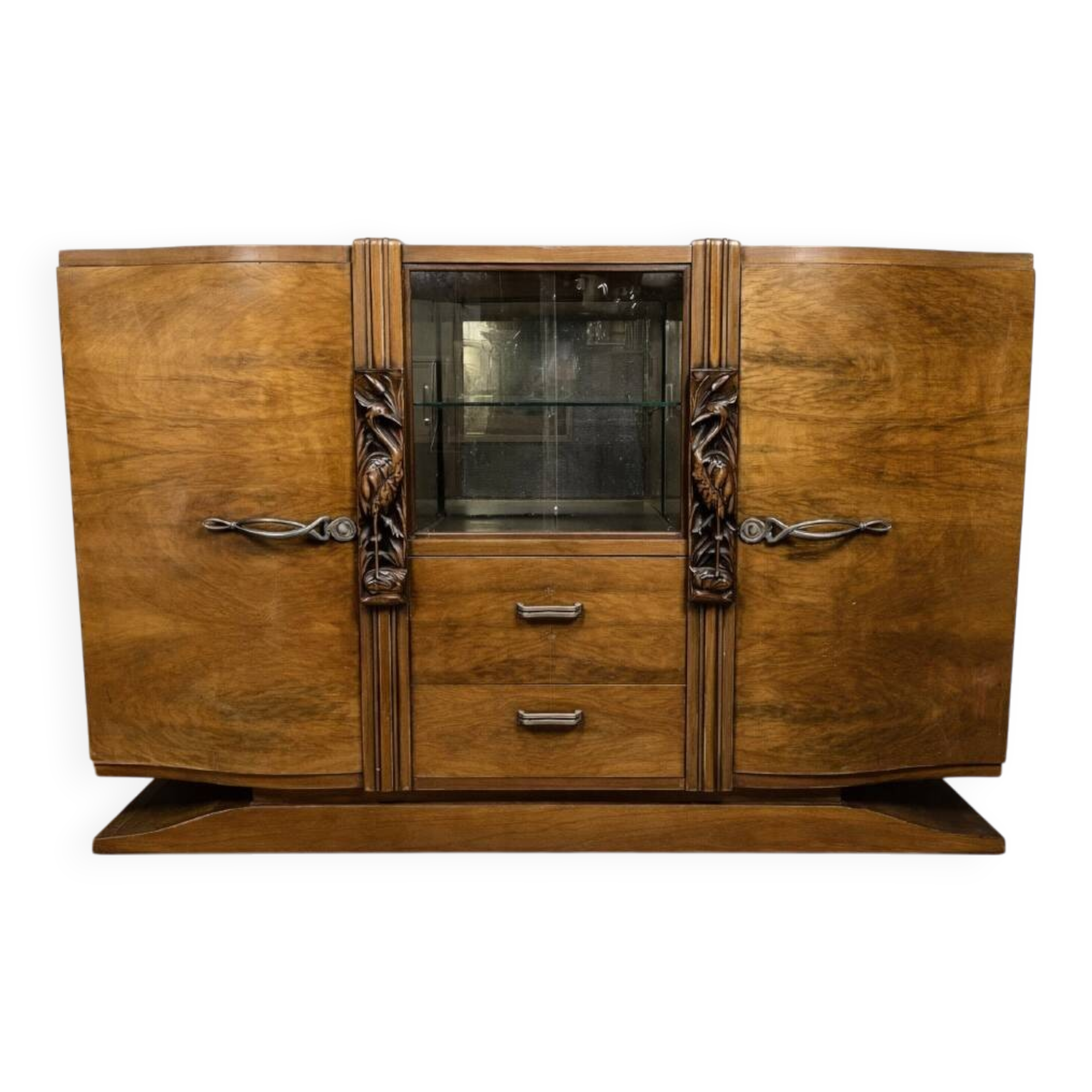 Sideboard in a row, Art Deco period, in walnut.