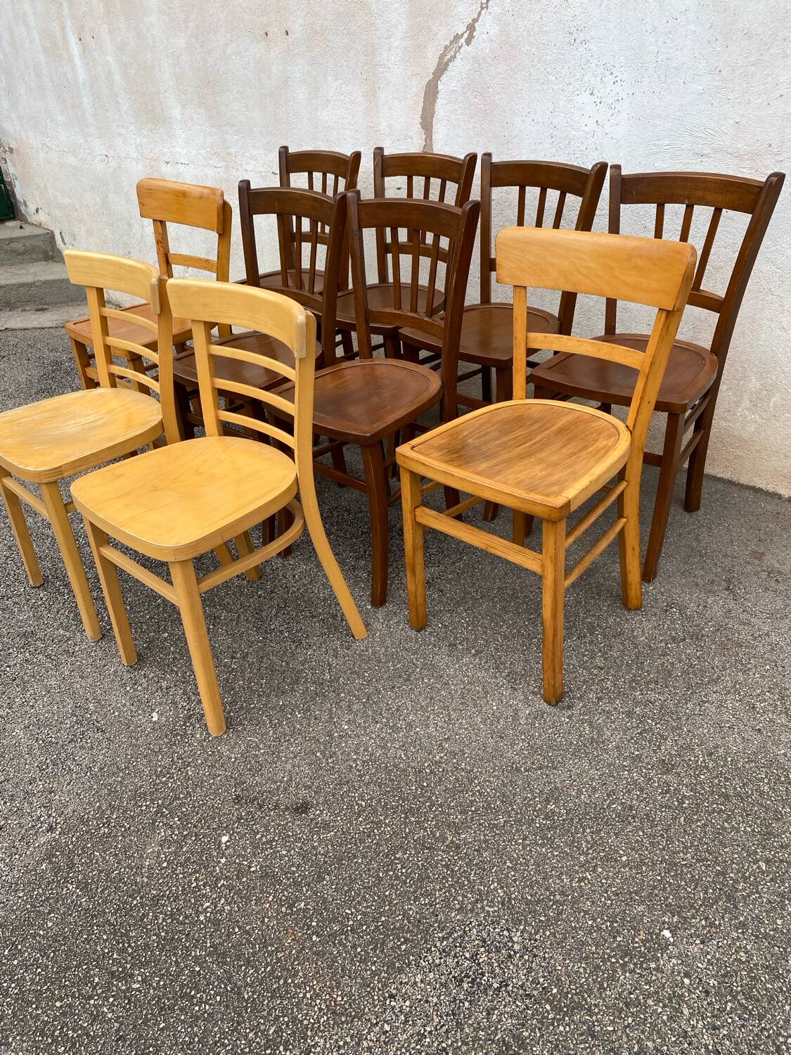 Set of 10 bistro chairs
