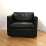 Pair of Club 1051 armchairs, Charles Pfister, Knoll