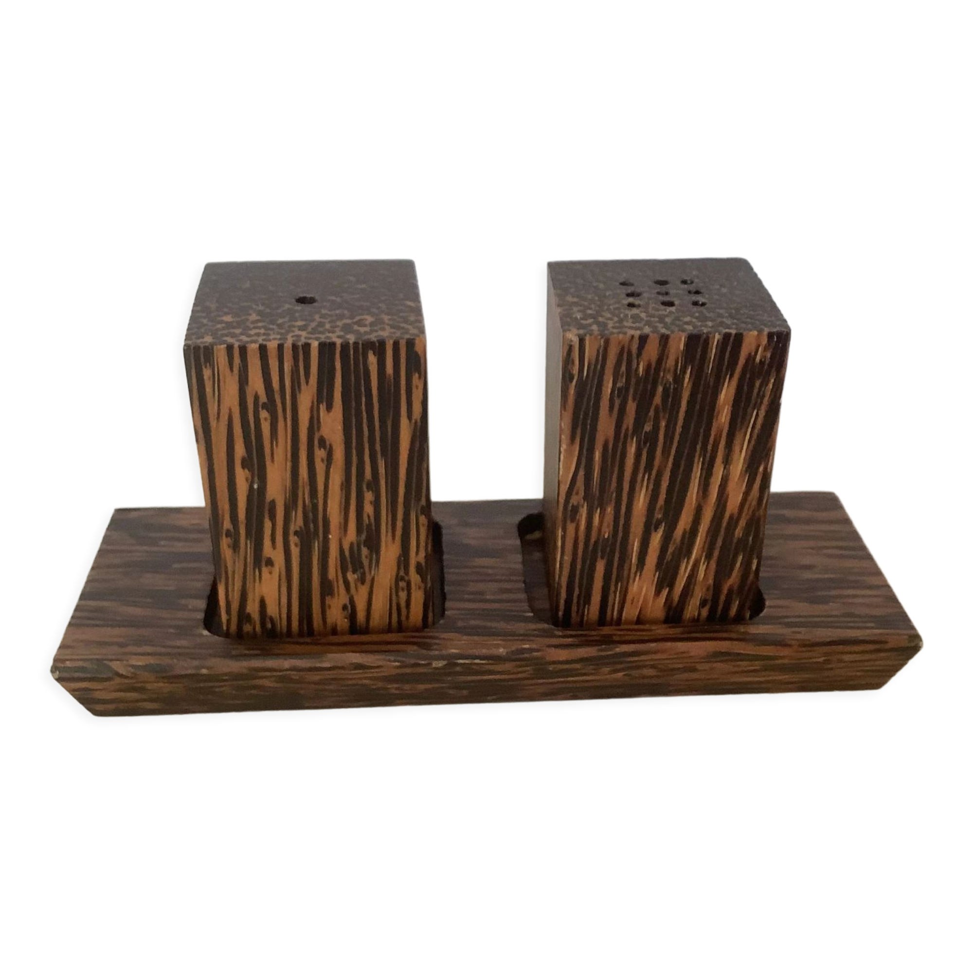Salière et poivrier sel et poivre en bois