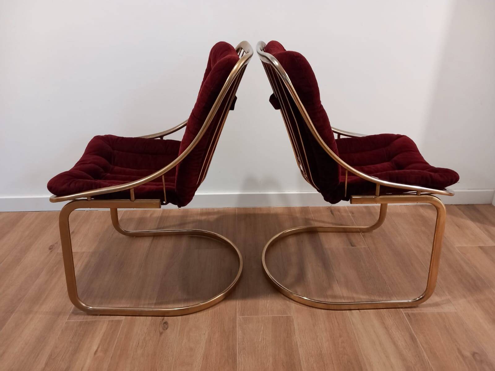Une paire de chaises Italie années 1970