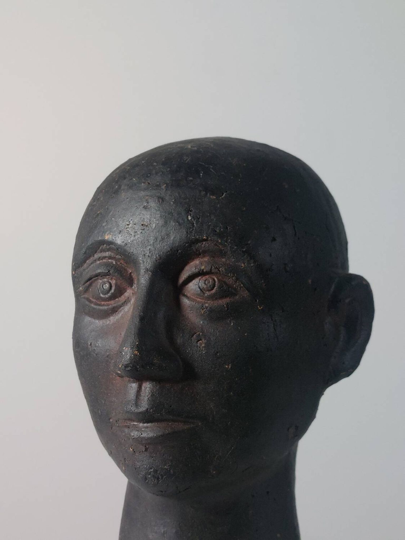 Rare buste en céramique de portrait Wunderkammer