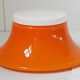 Lampe de table en verre opaline blanc & orange 1970 vintage