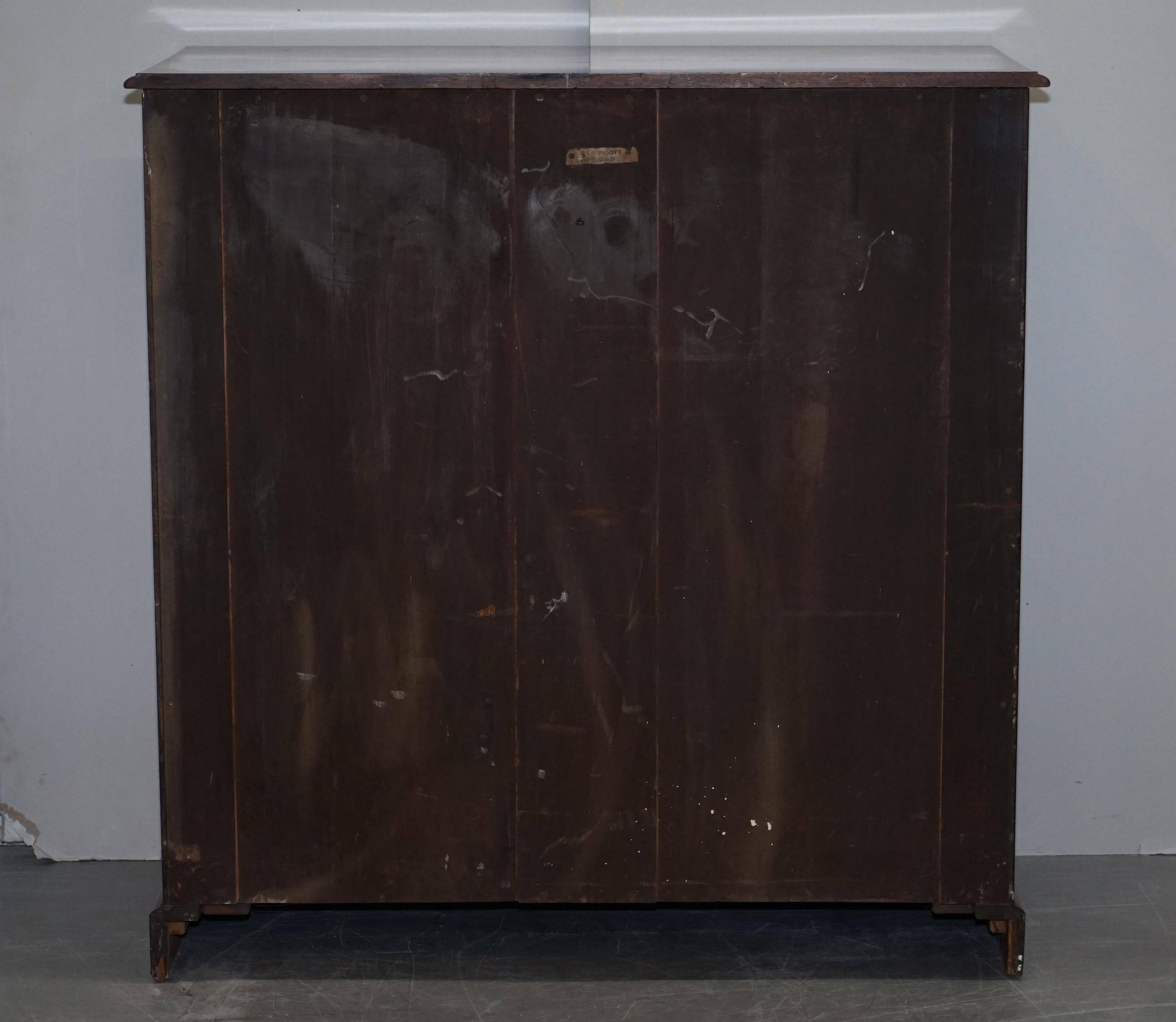 Military commode Howard & Son 1881 by Sir C Pigott