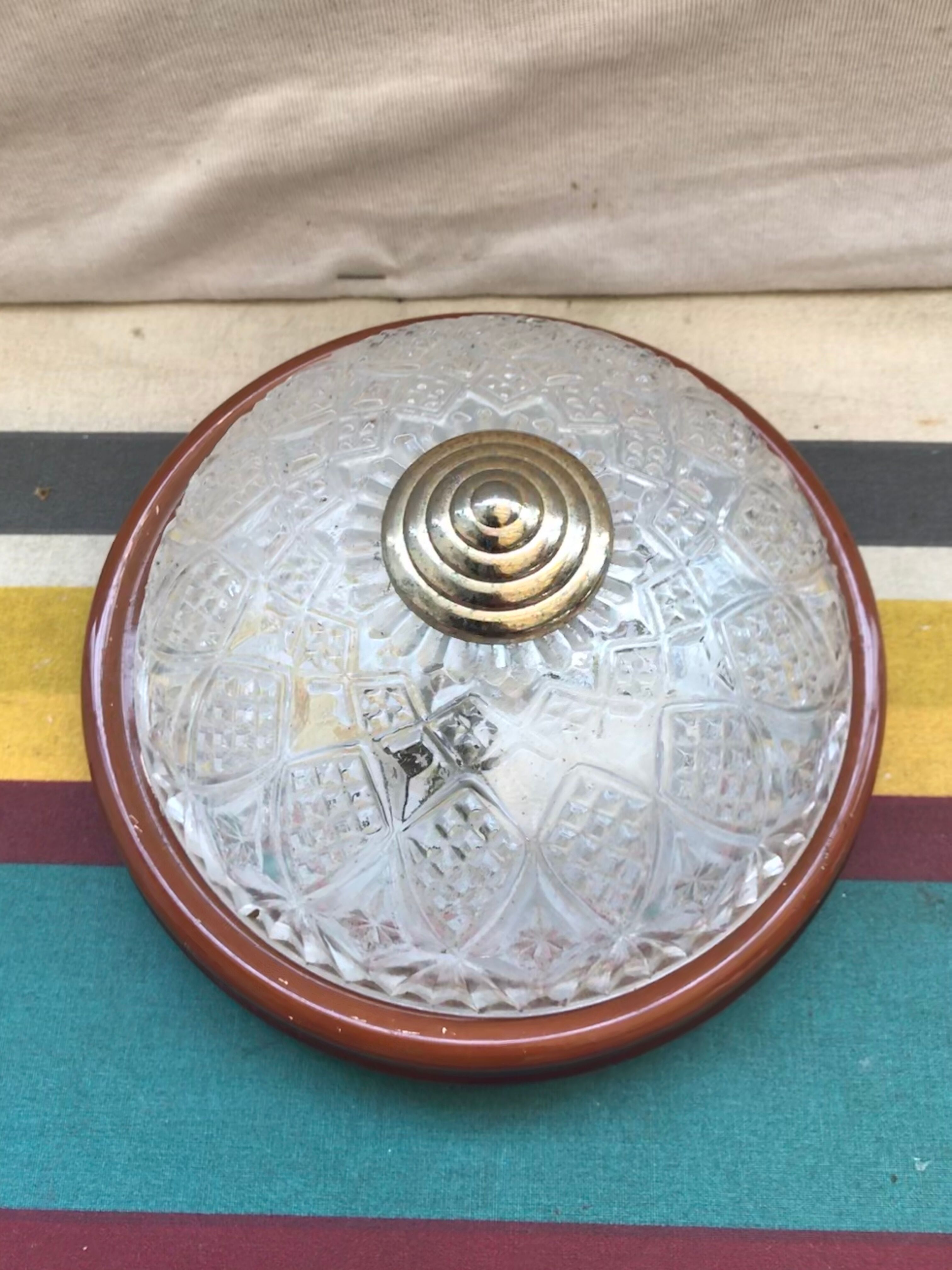 Round glass ceiling lamp