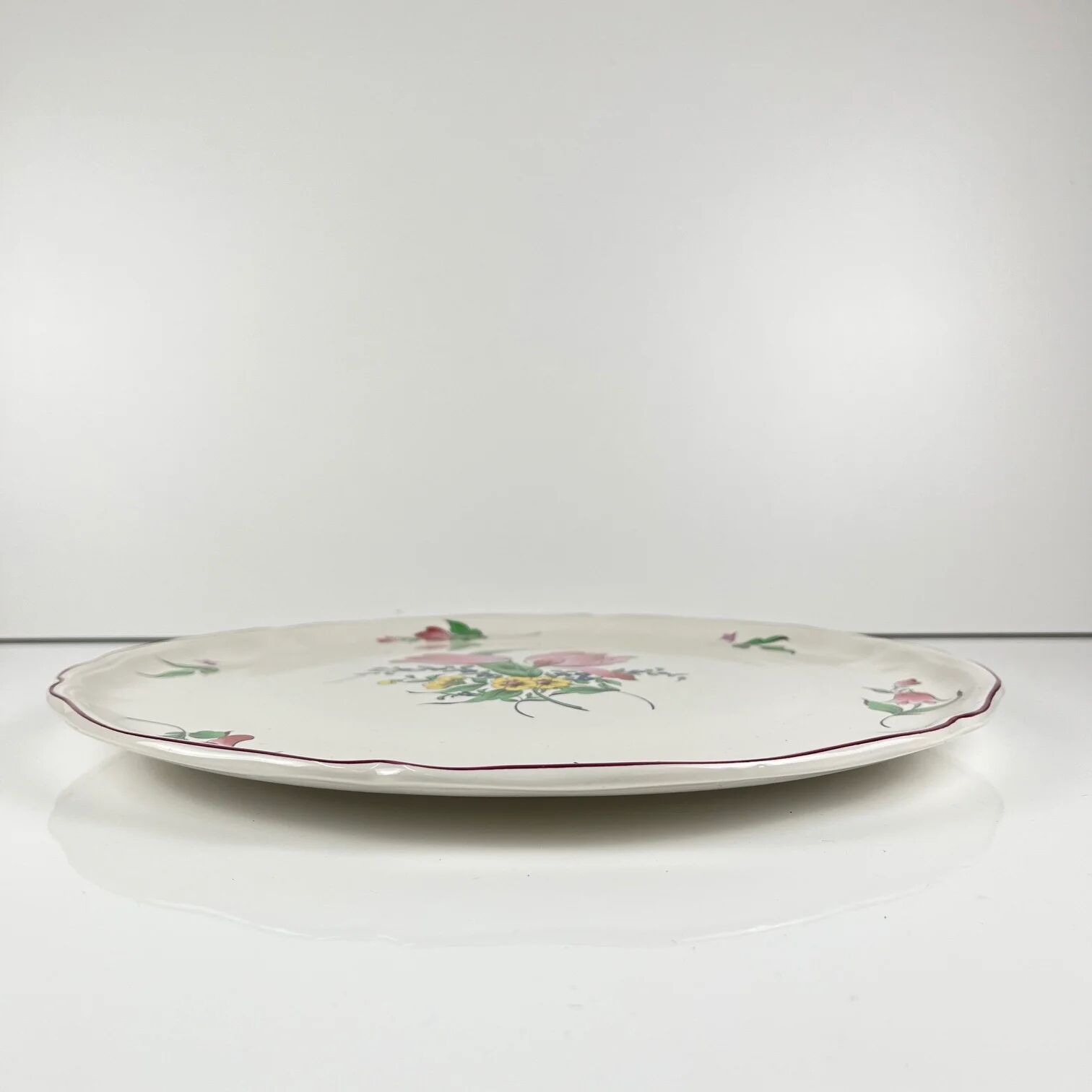 Cake dish KG Lunéville, model "Réverbère", tulip pattern