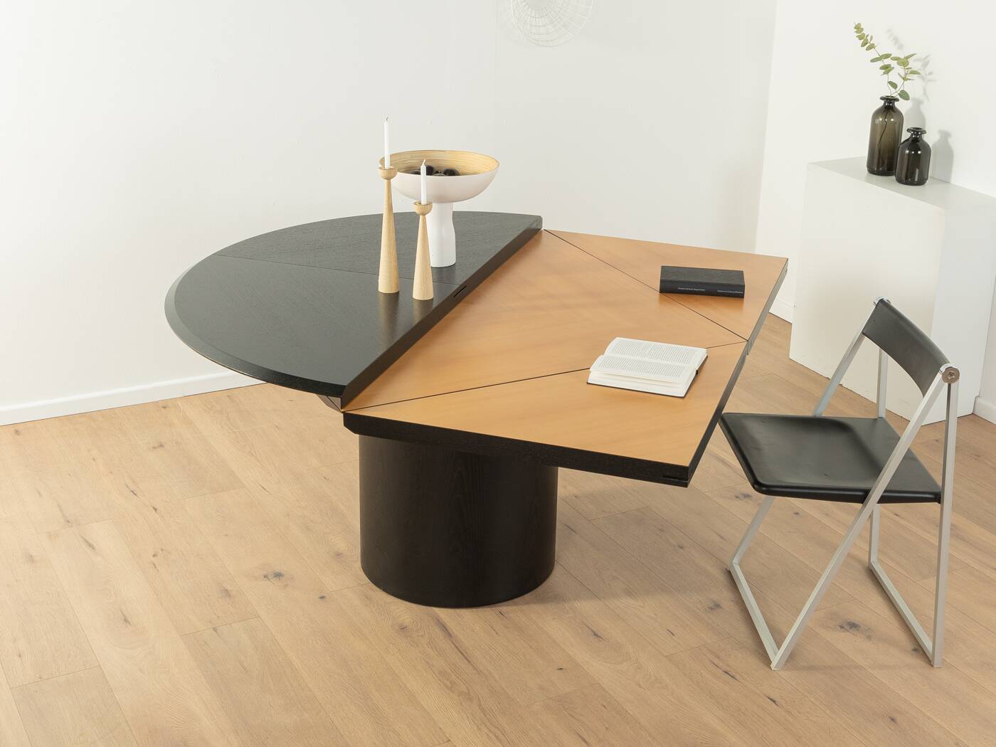 Quadrondo dining table, Erwin Nagel for Rosenthal