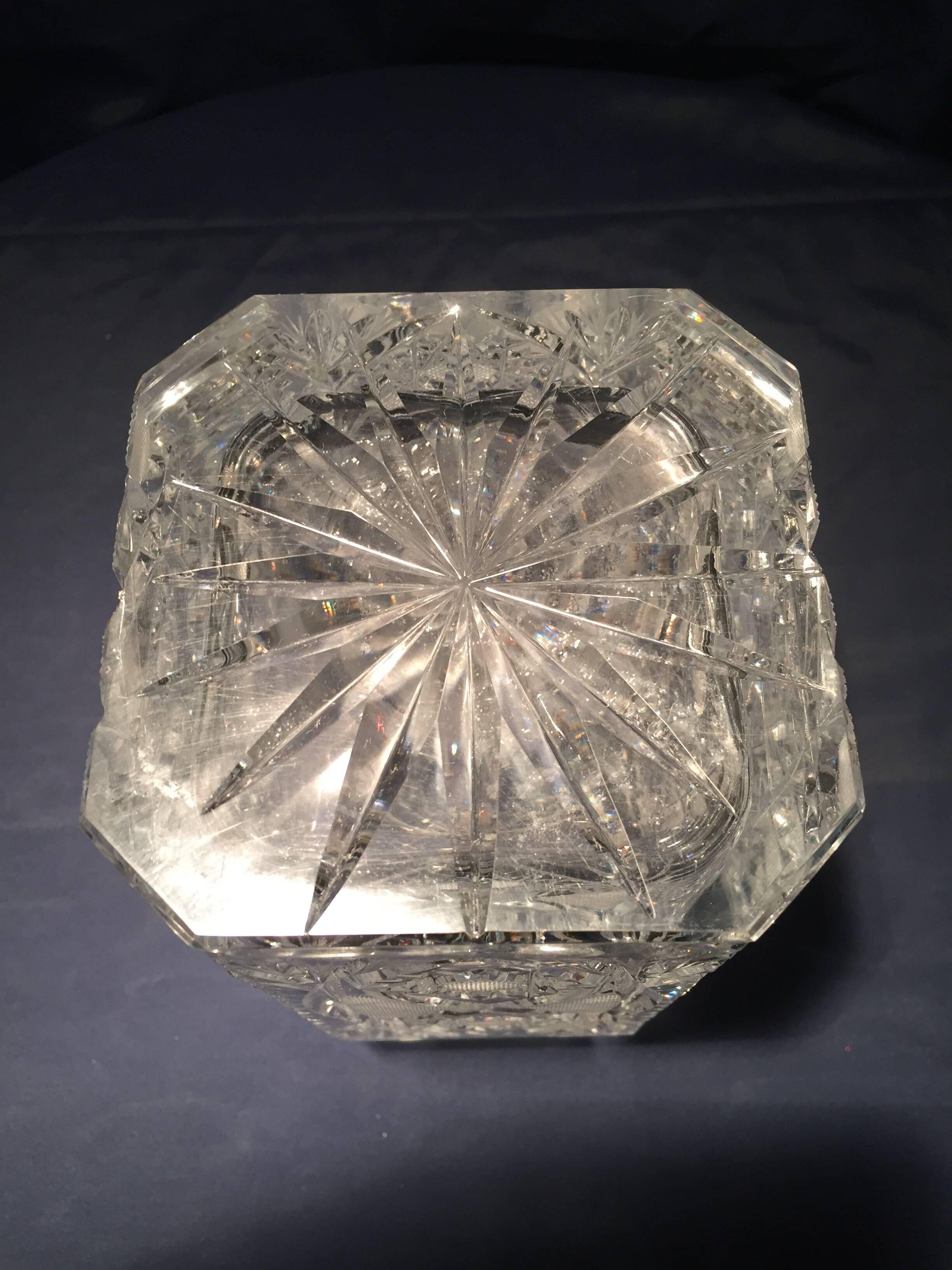 Whiskey carafe in bohemian crystal table art at the time of the digestive
