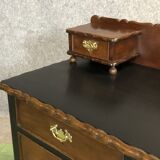 Early twentieth mahogany dresser