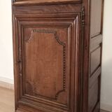 Buffet bas vintage 1700 en bois de chêne. Commode rustique en bois