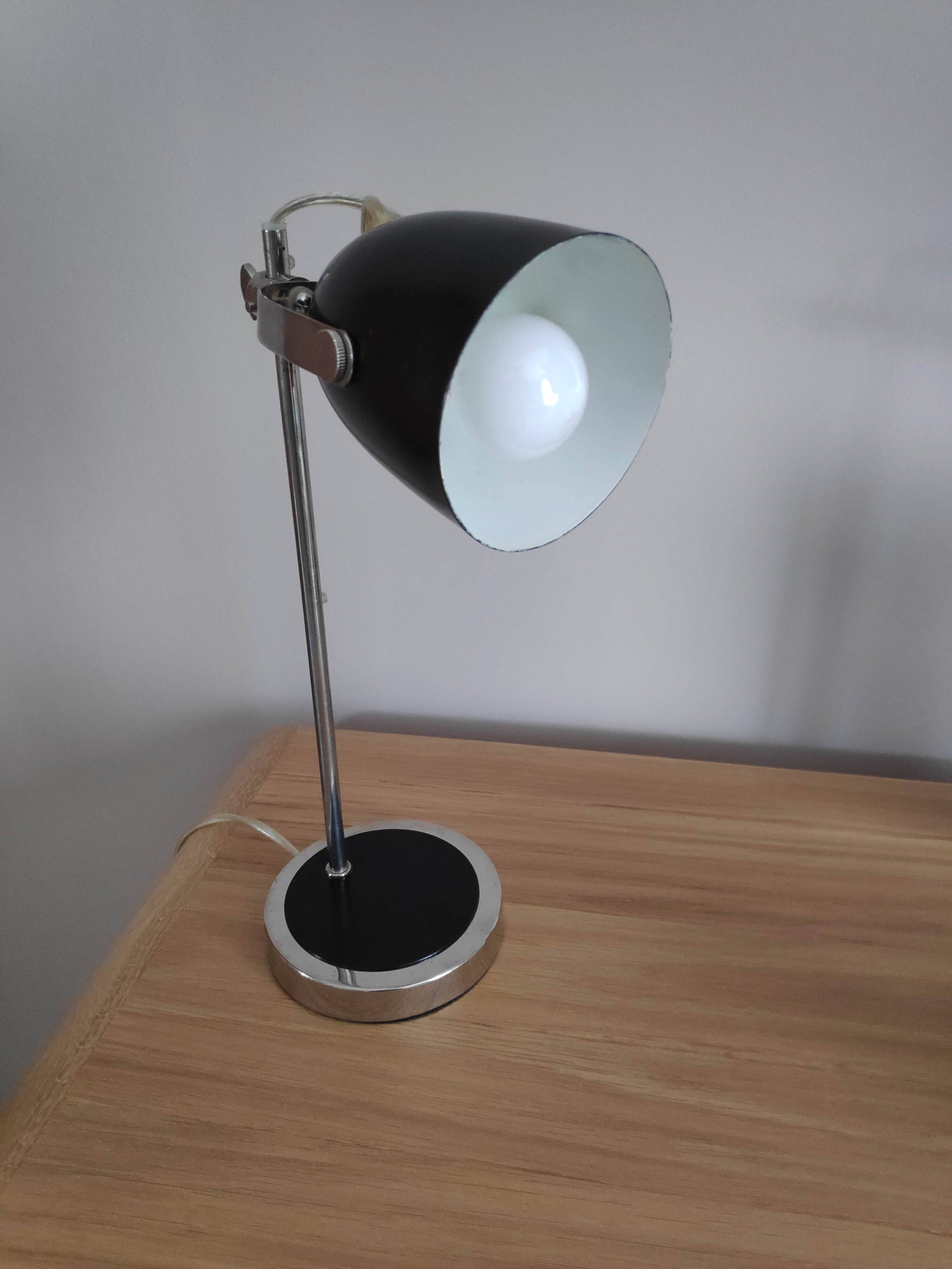 Eyeball ogive lamp