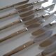12 table knives silver metal handles & stainless steel blades 22 cm