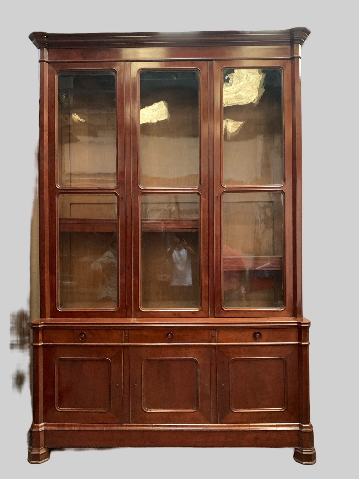 Window furniture in two bodies Napoleon III Mahogany and veneer XIX century
