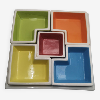 Colored ceramic aperitif tray service