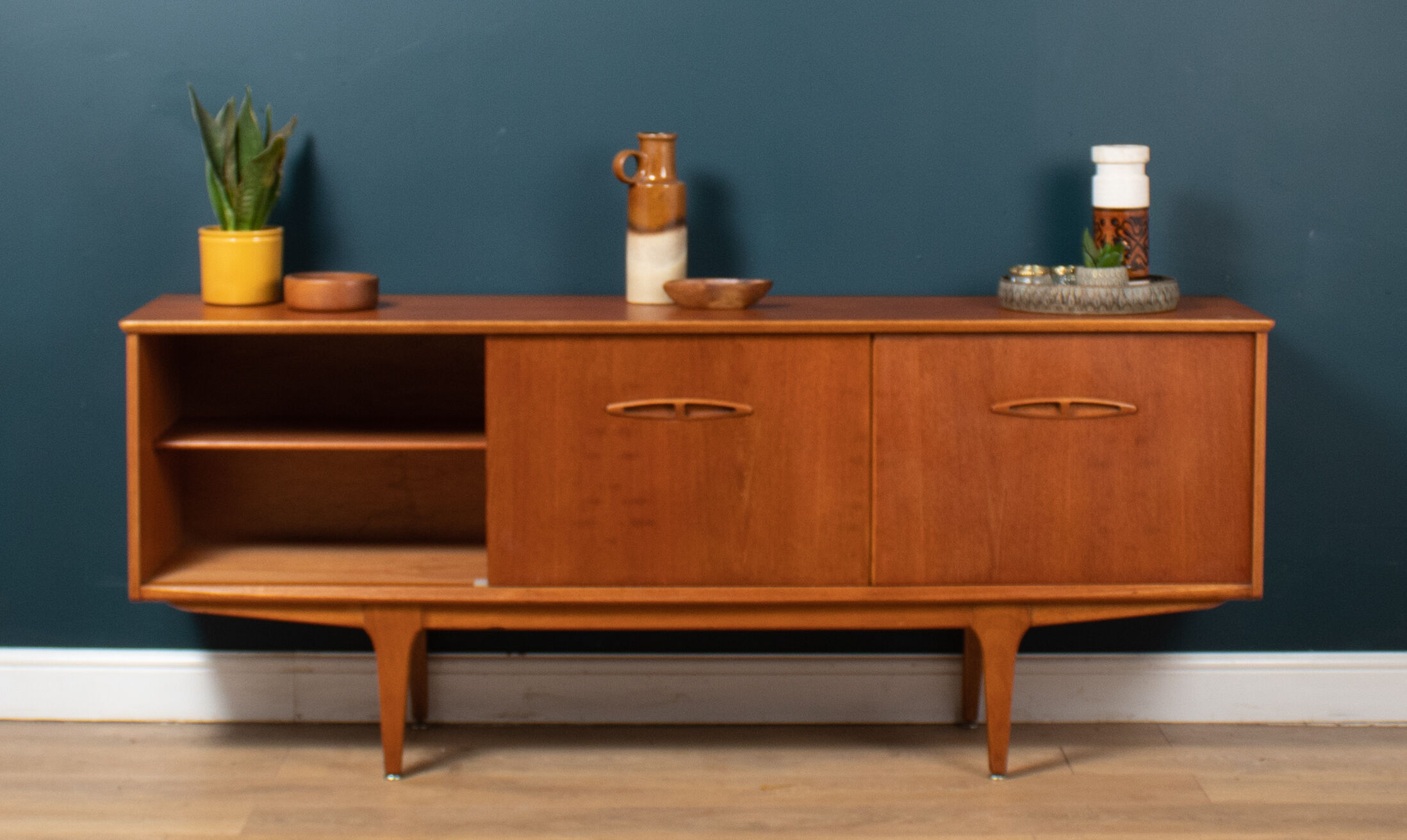 Jentique sideboard 1960