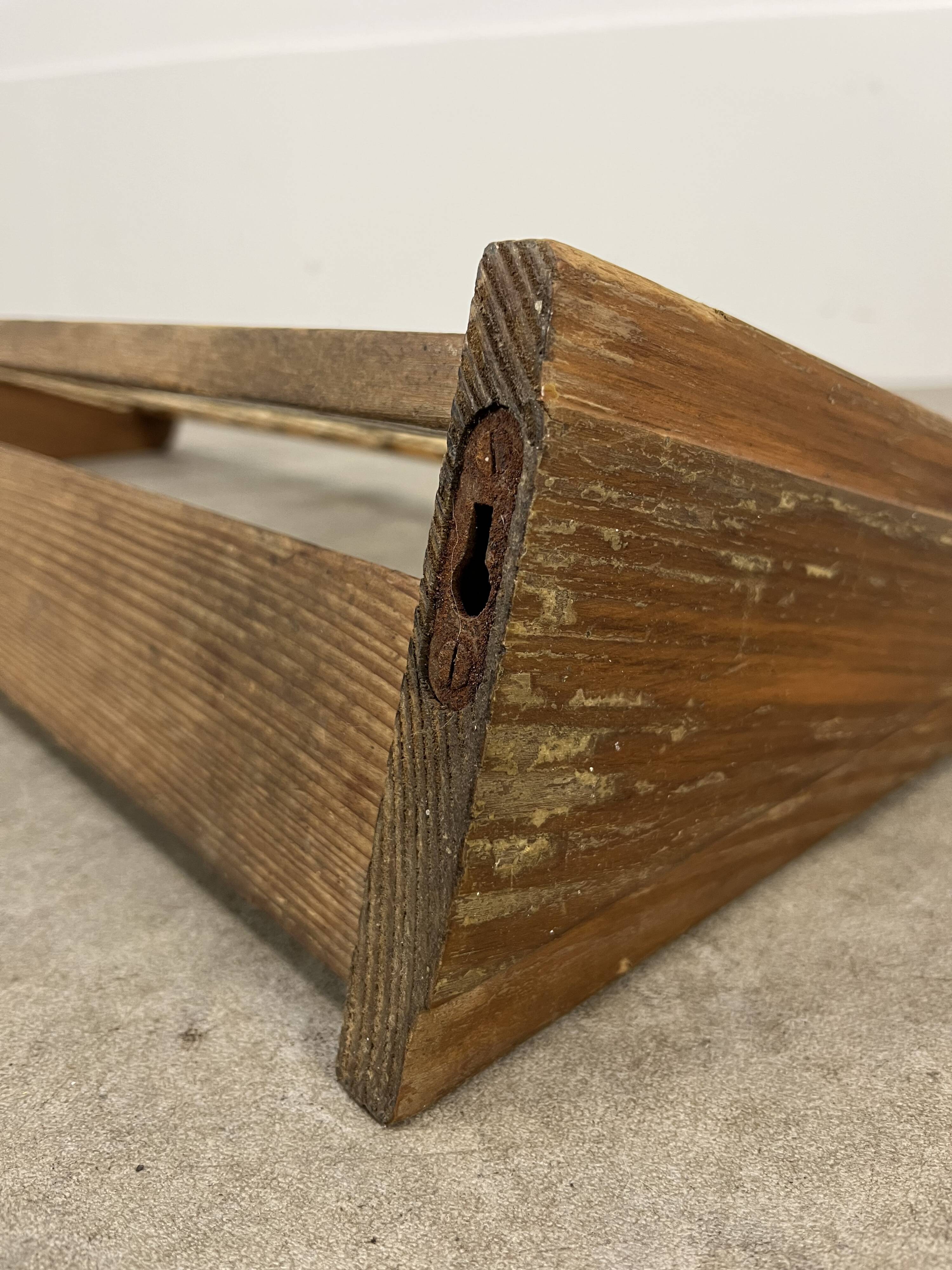 Vintage wooden wall coat rack with 6 chalet-style hooks