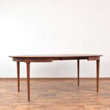 Table à manger extensible en teck danois du milieu du siècle, années 1960.
