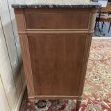 Buffet bas de style Louis XVI en acajou et marbre