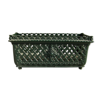 Cast iron planter