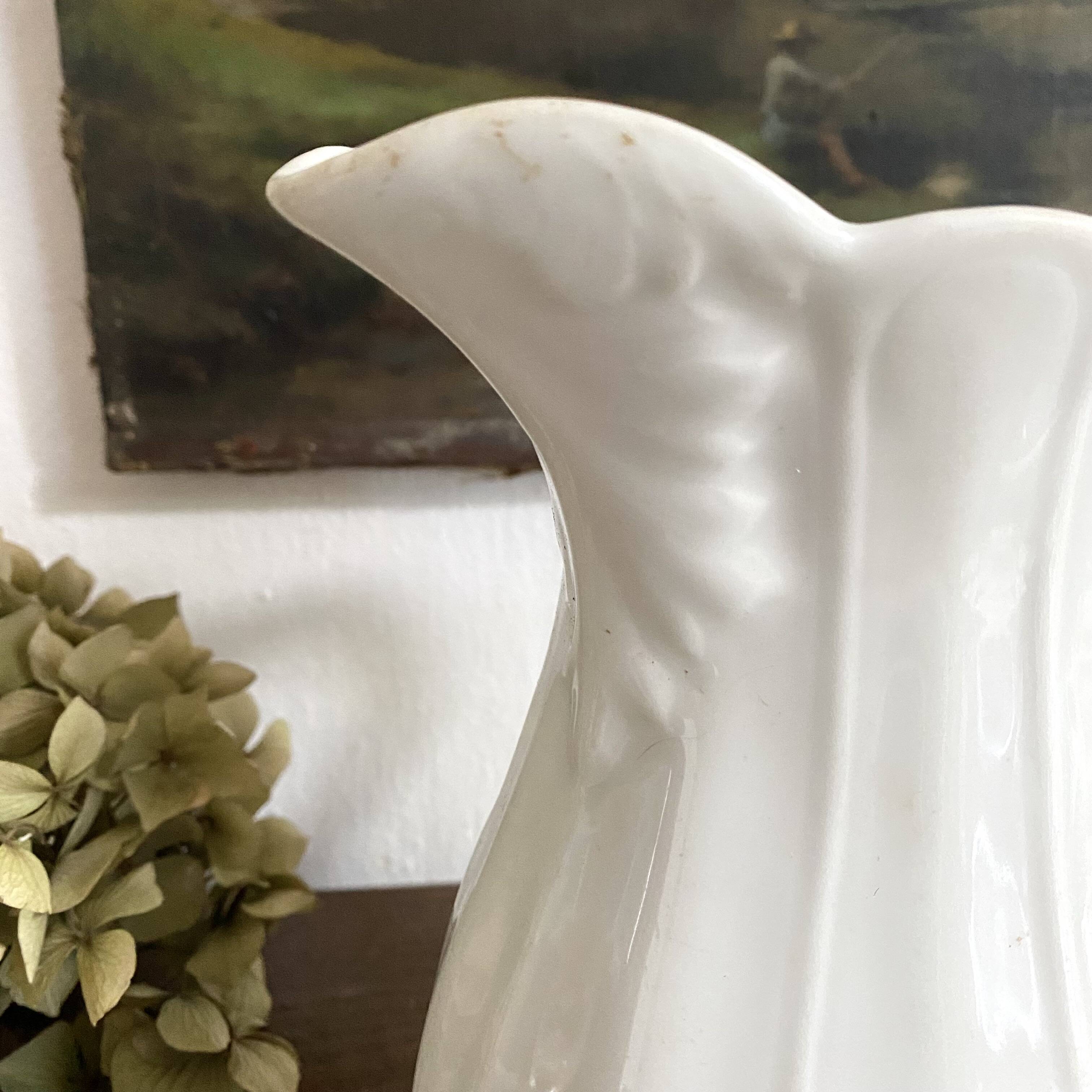 Ancient pitcher, acanthus leaf